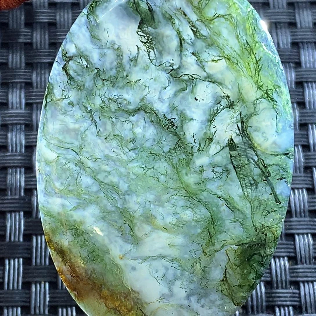 玛瑙/玉髓颈饰未镶嵌三*