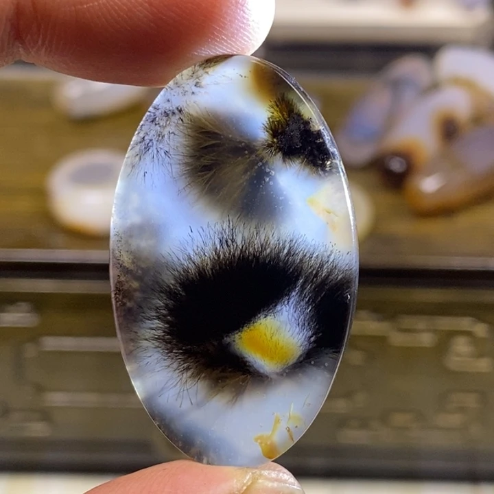 未镶嵌颈饰玛瑙/玉髓