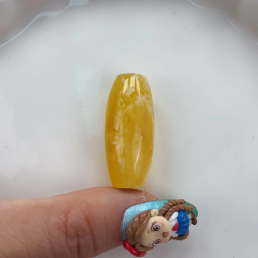 裸石琥珀未镶嵌天珠