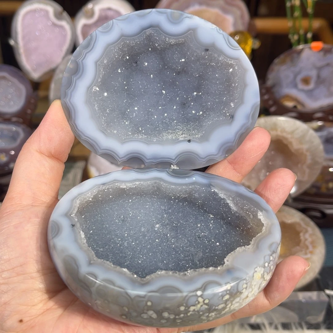 未镶嵌水晶大型摆件（非配饰）