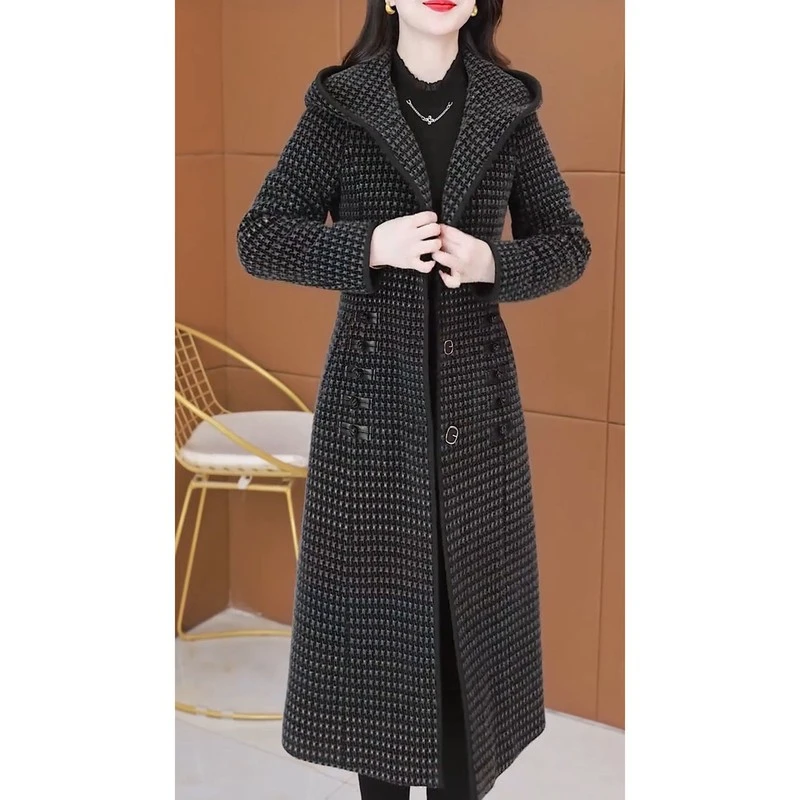 高档复古毛呢外套女2025冬季新款时尚洋气妈妈装连帽百搭呢子大衣