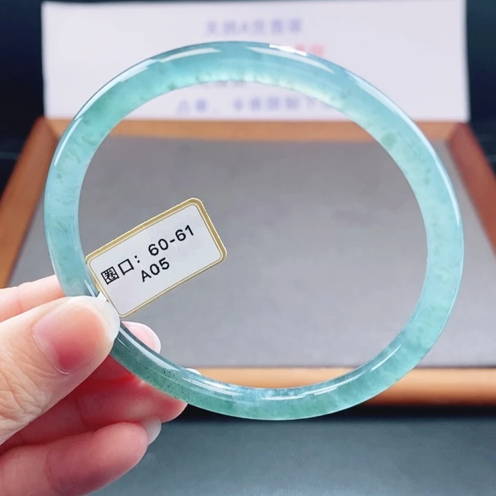 翡翠足银镶嵌手镯翡翠手镯25