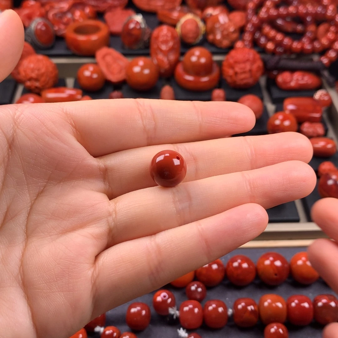 快***了南红玛瑙未镶嵌圆珠单珠12MM