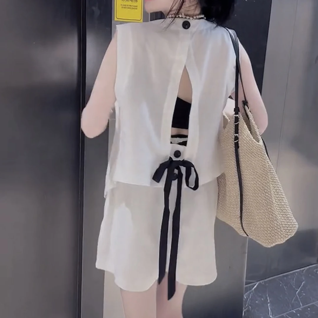 夏季新款梨型身材洋气镂空蝴蝶结马夹高腰阔腿短裤时尚套装女