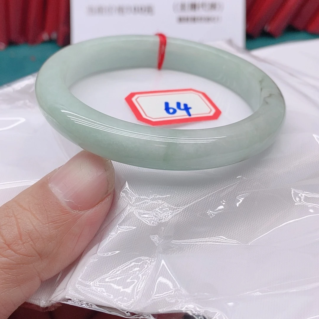 翡翠手镯未镶嵌浅****༻A3999999999