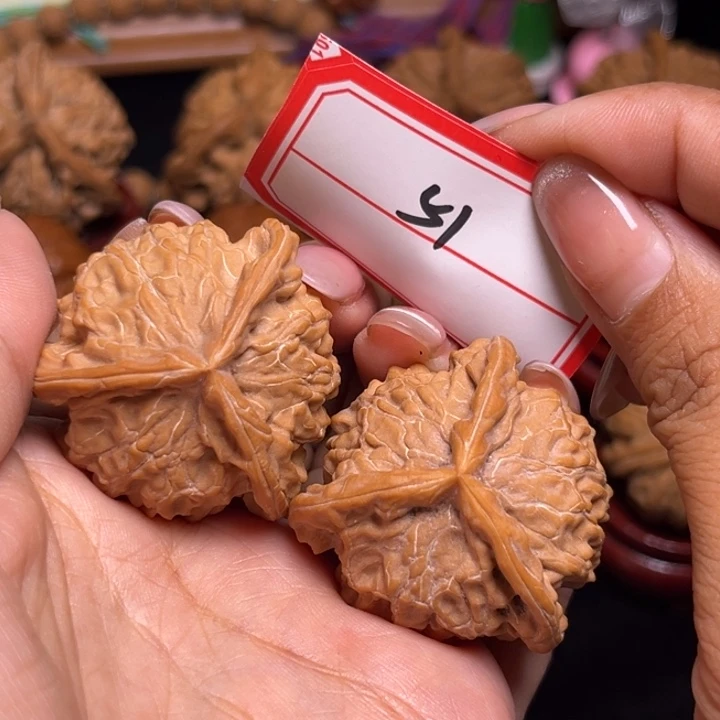 吊坠文玩核桃39盘山正奔51