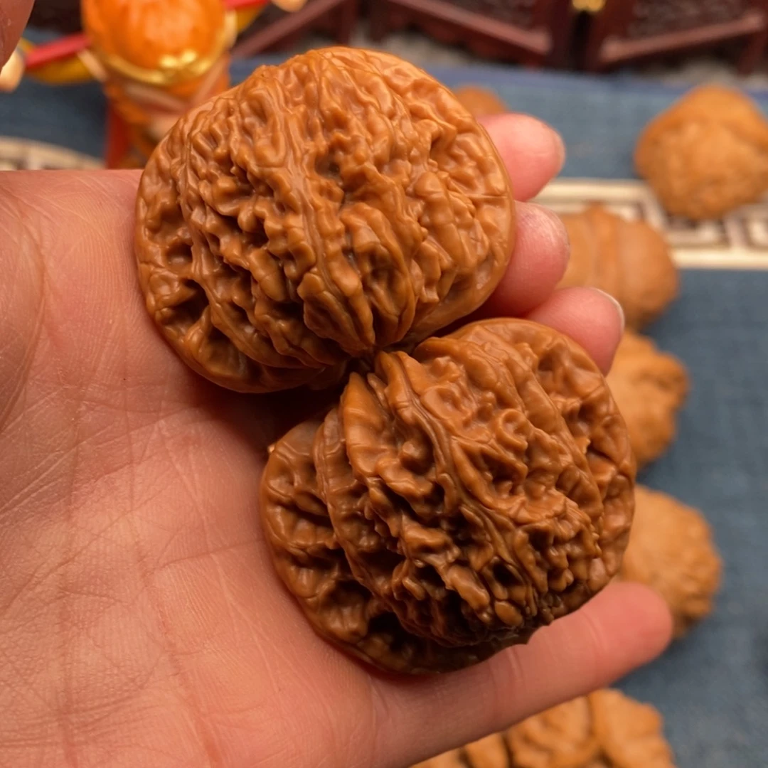 文玩核桃把件42平谷楼