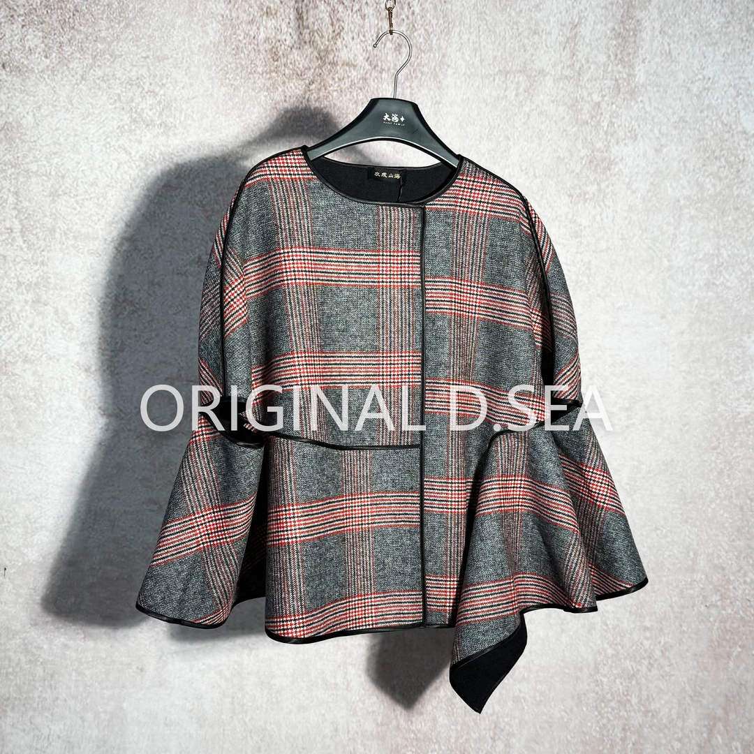 【鎏金岁月】BF32794黑格子不规则下摆扩版羊毛大衣