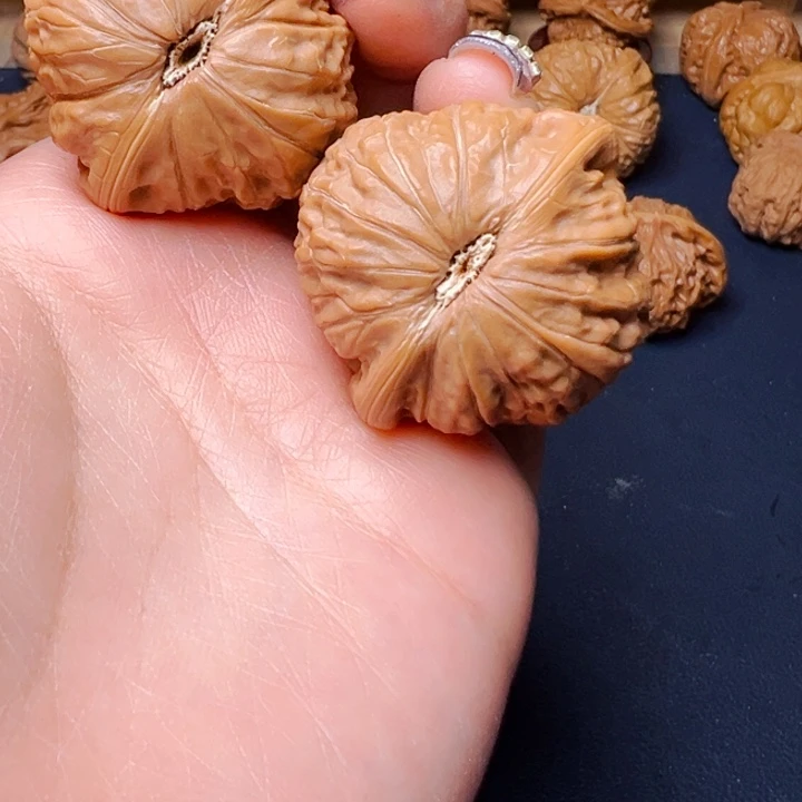 文玩核桃吊坠尚**水铁锤39