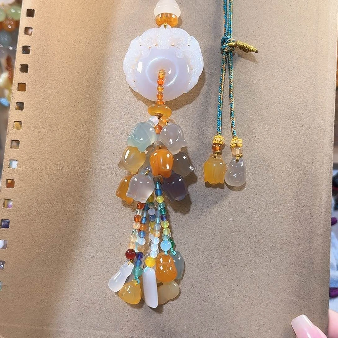 玛瑙/玉髓汽车挂件未镶嵌福利通货料子带包容点新疆西藏不包邮