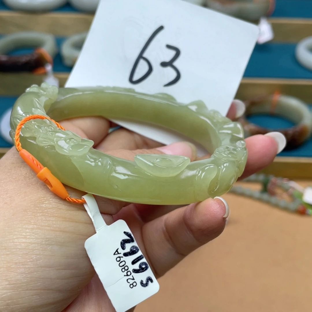 未镶嵌手镯和田玉圈口63