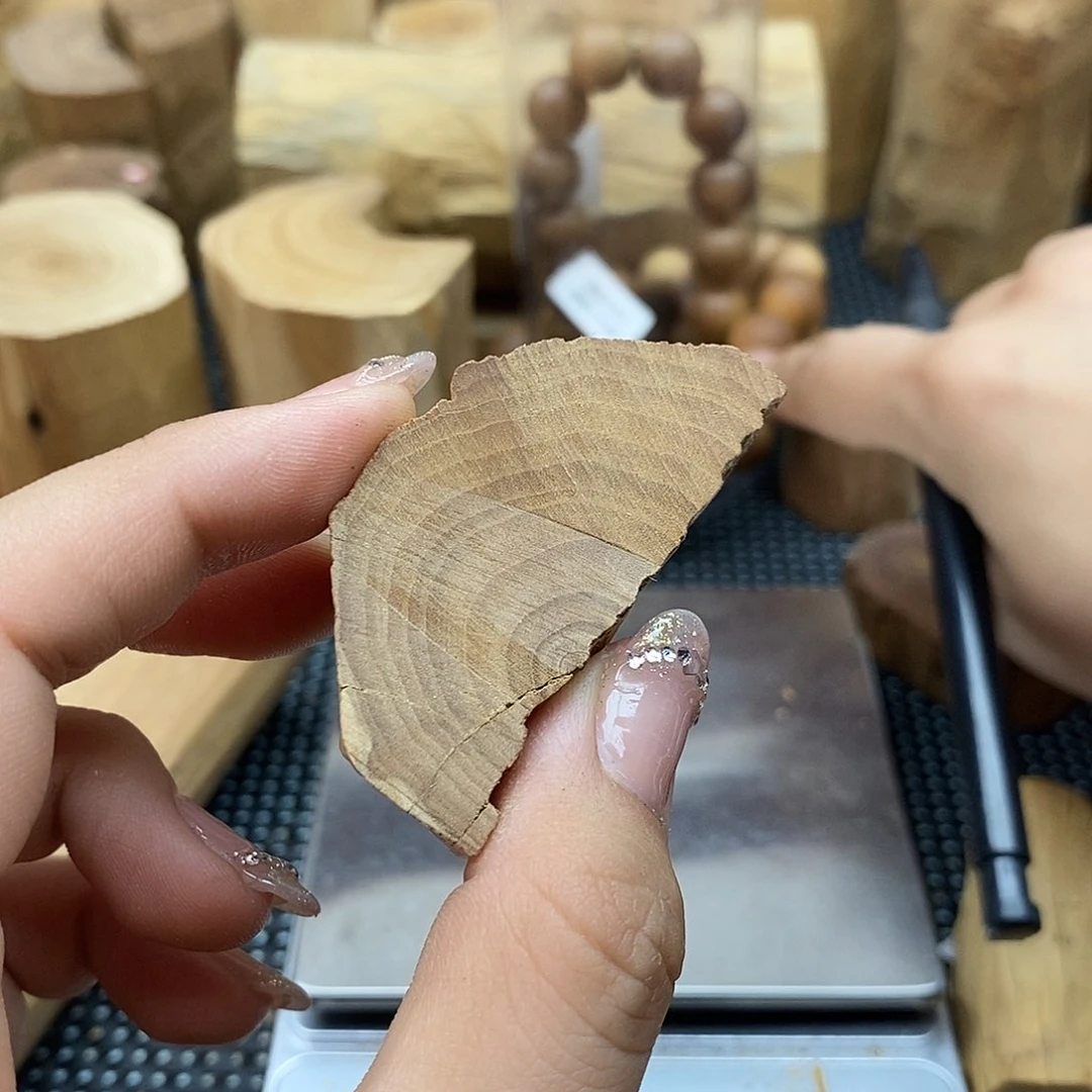 木妥*滴老山檀香木料木料木料