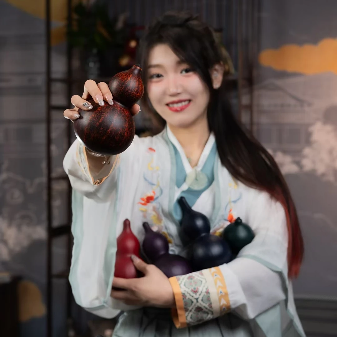 师妹精选酒葫手捻随缘发不指定