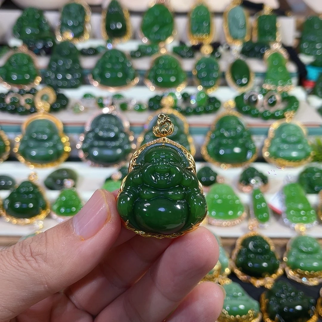 和田玉（碧玉）18K金镶嵌颈饰30mm