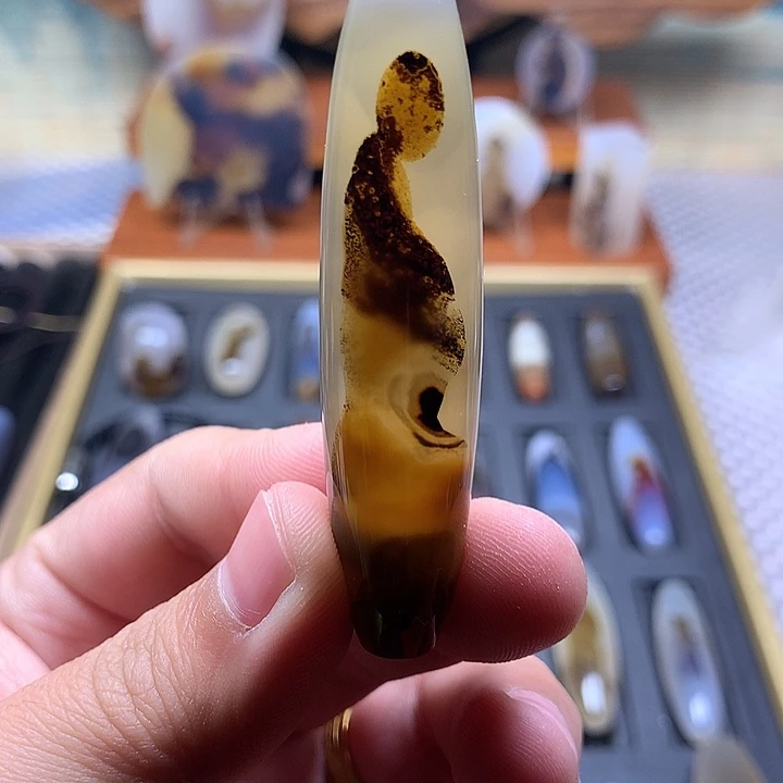 锦***石玛瑙/玉髓未镶嵌颈饰