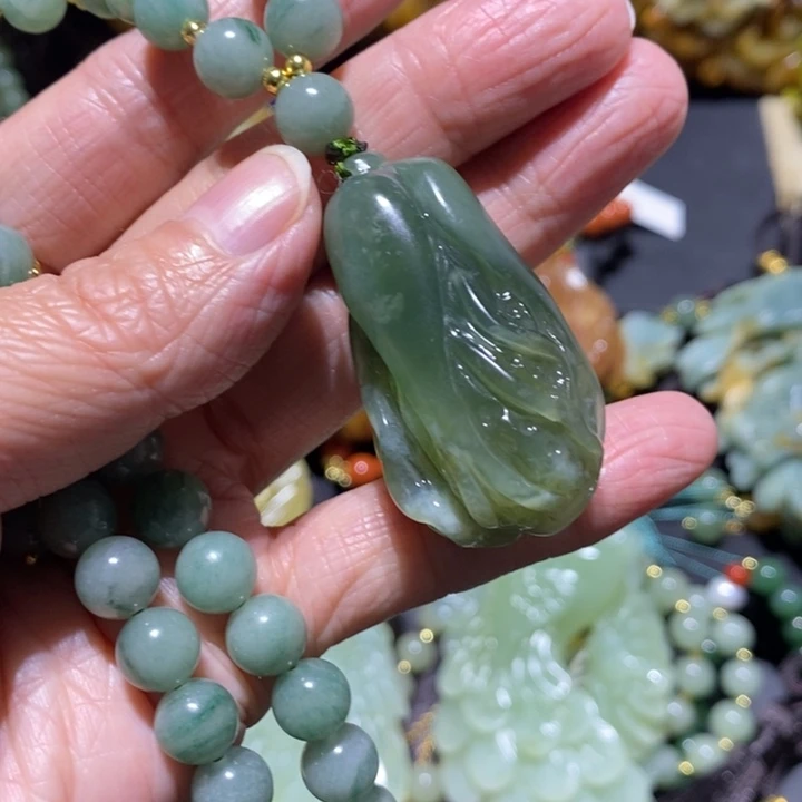 岫玉岫玉吊坠未镶嵌