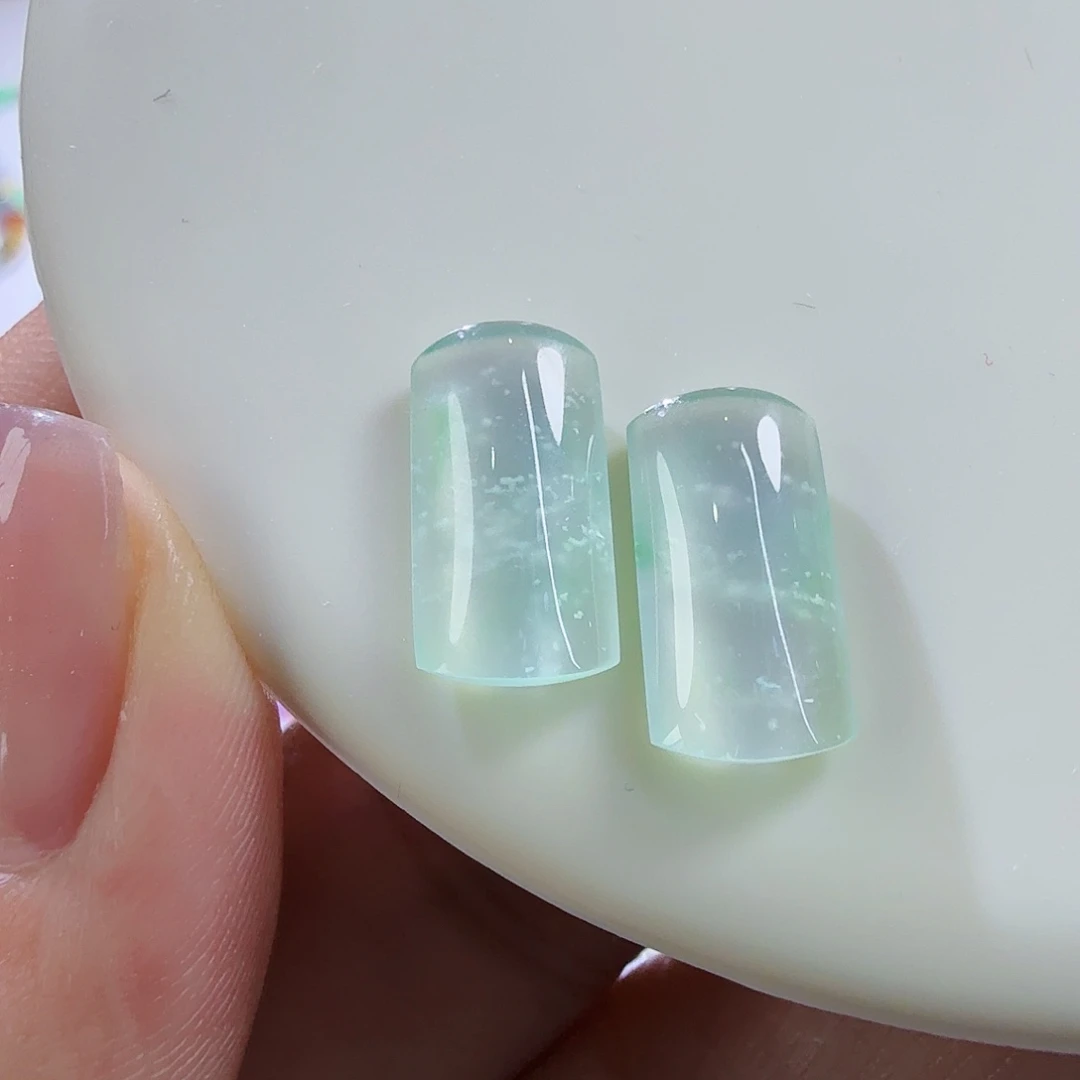 翡翠未镶嵌颈饰高冰雪花棉