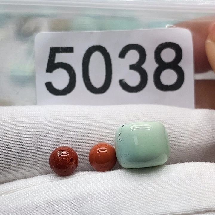 南红玛瑙未镶嵌颈饰
