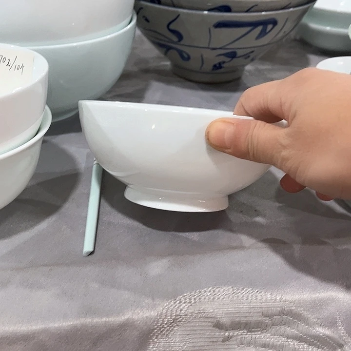 瓷片高白泥5英寸小高脚米饭碗六个微瑕包邮
