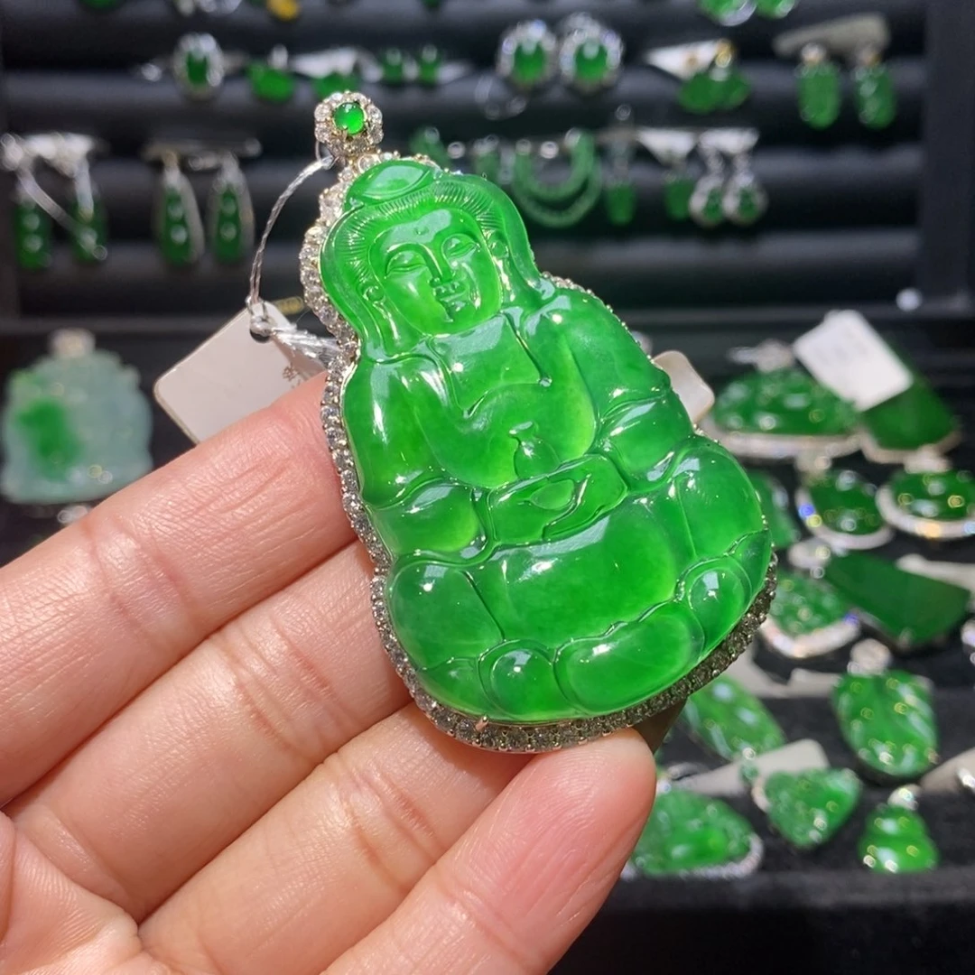 翡翠颈饰银S925镶嵌观音吊坠