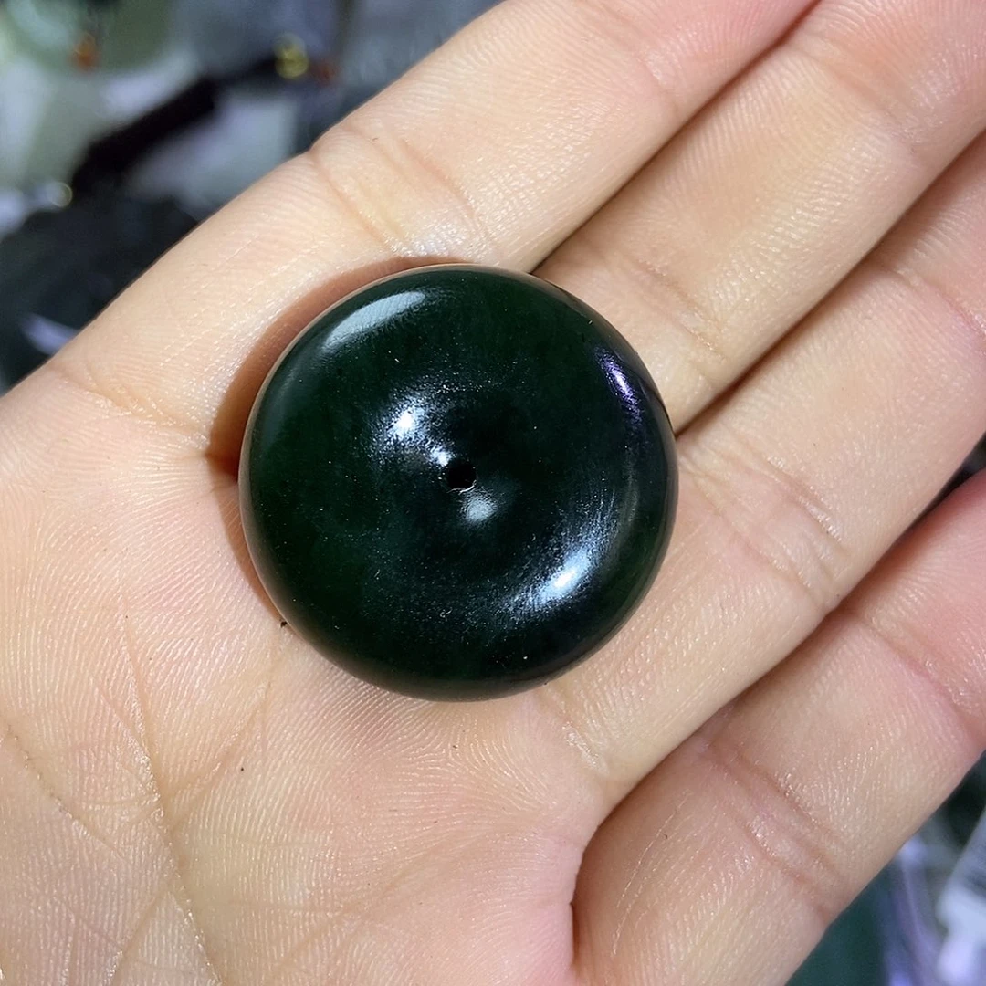 和田玉（糖玉）颈饰未镶嵌