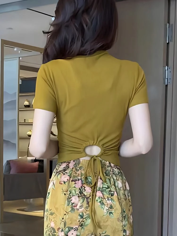 时尚显瘦后背镂空短袖绑带圆领T恤女夏季新款设计感气质修身上衣