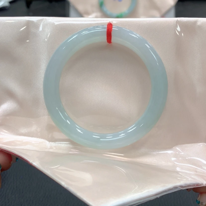 【闪购商品】翡翠手镯未镶嵌翡翠