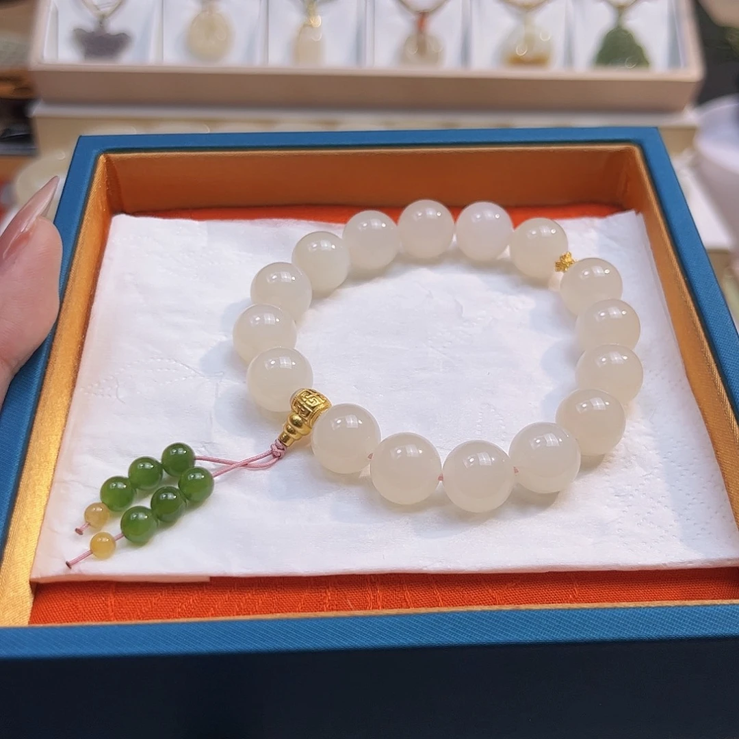 和田玉未镶嵌手串