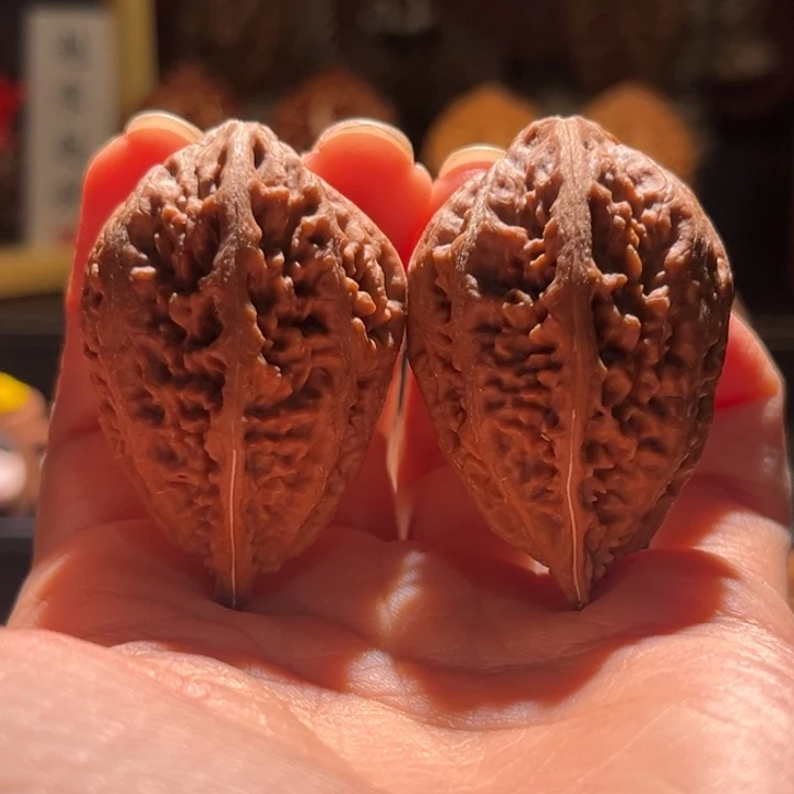 文玩核桃吊坠莲花蚂蚁锤9