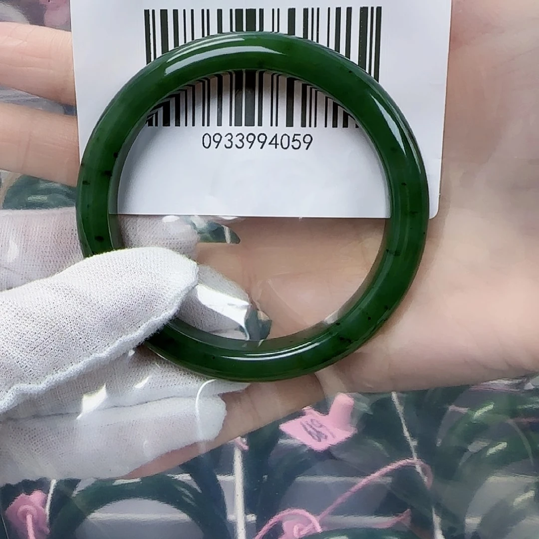 和田玉（碧玉）手镯未镶嵌59