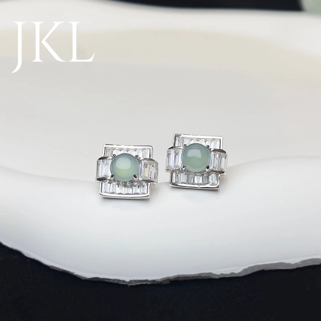 【红旭玉麟】天然翡翠A货蓝水蛋面耳钉气多样性发一件