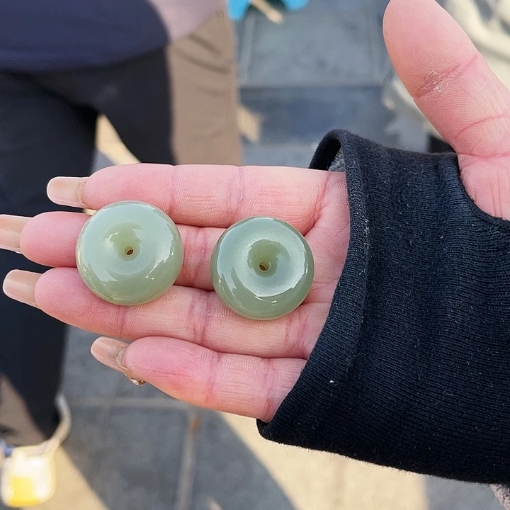 和田玉颈饰未镶嵌平安扣约25多样性拍一发一MLSS