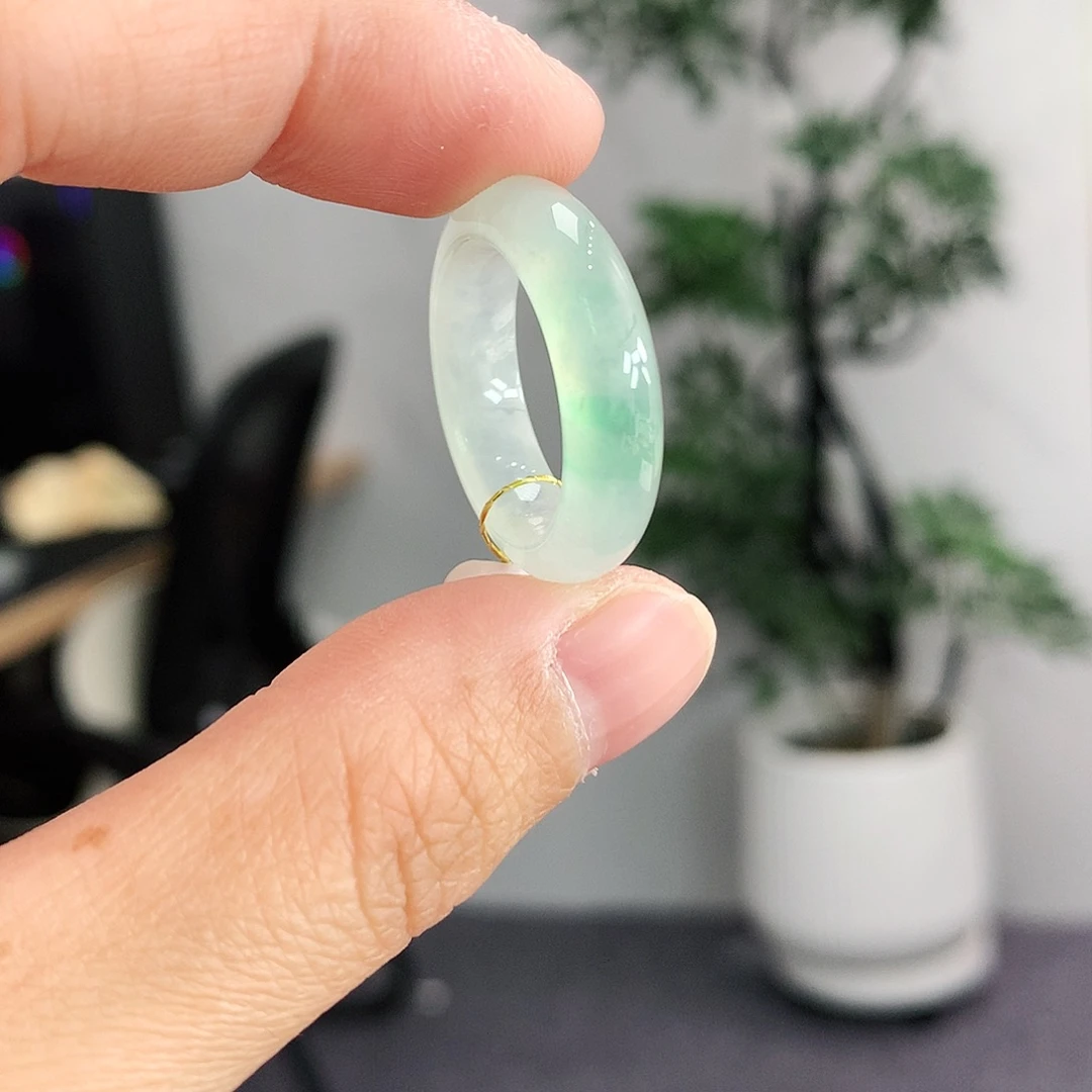 翡翠未镶嵌戒指16号