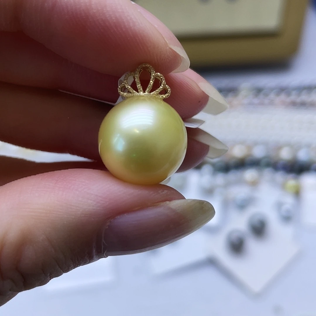 海水珍珠18K金镶嵌颈饰