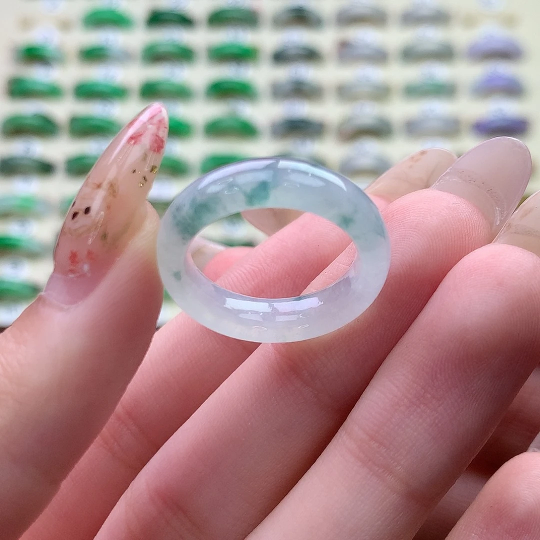 翡翠未镶嵌戒指港15