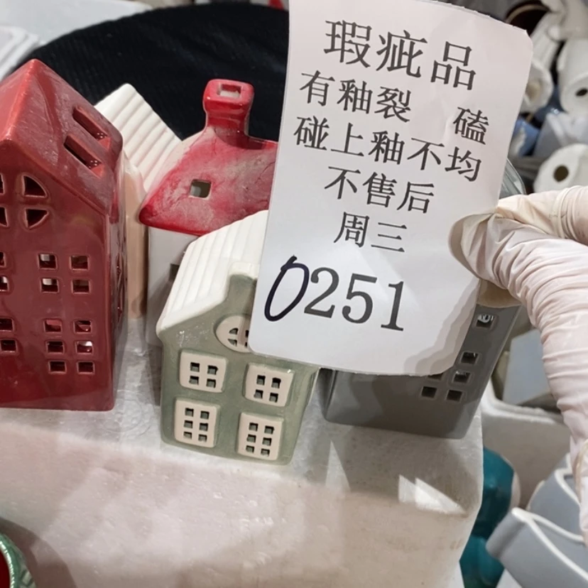 【闪购商品】摆件建***王陶瓷摆件瑕疵特卖