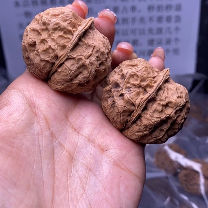 核桃云南野生铁核桃196号41mm