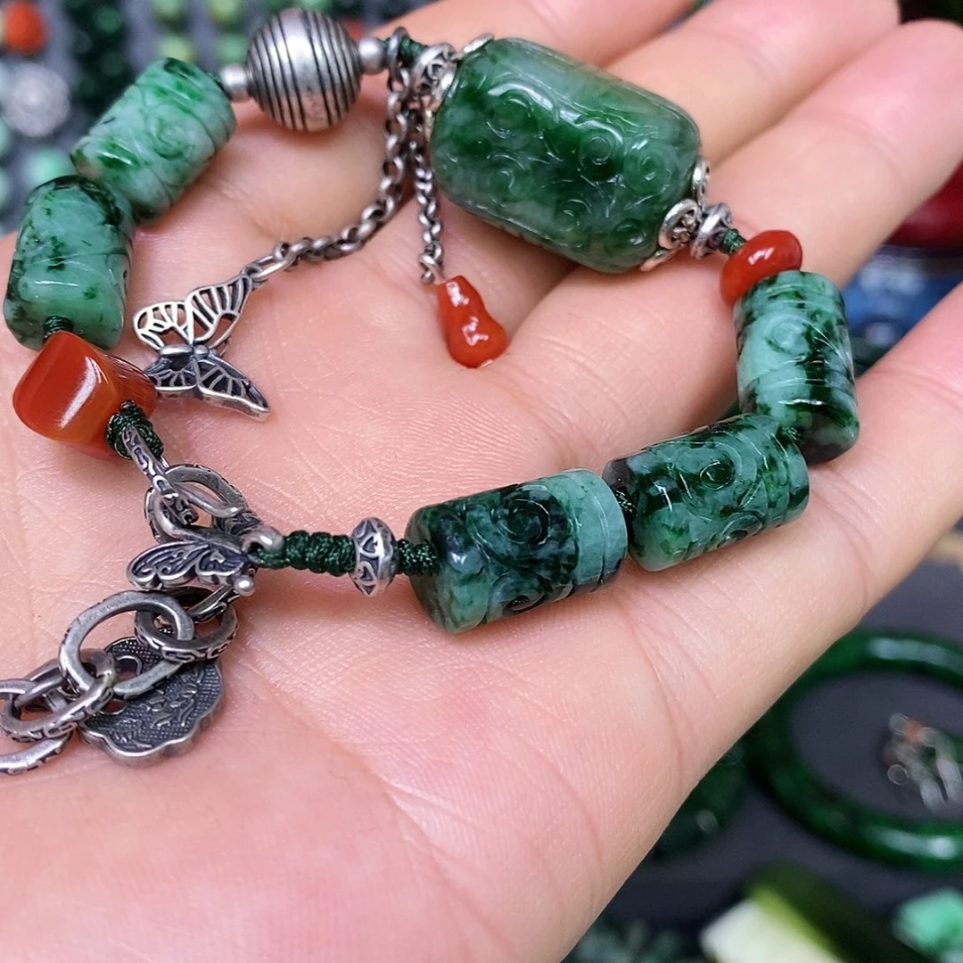 未镶嵌手链翡翠漂亮美眉