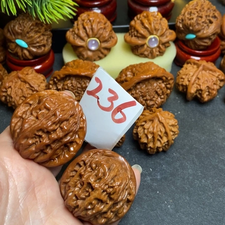 文玩核桃把件老*翁福利236