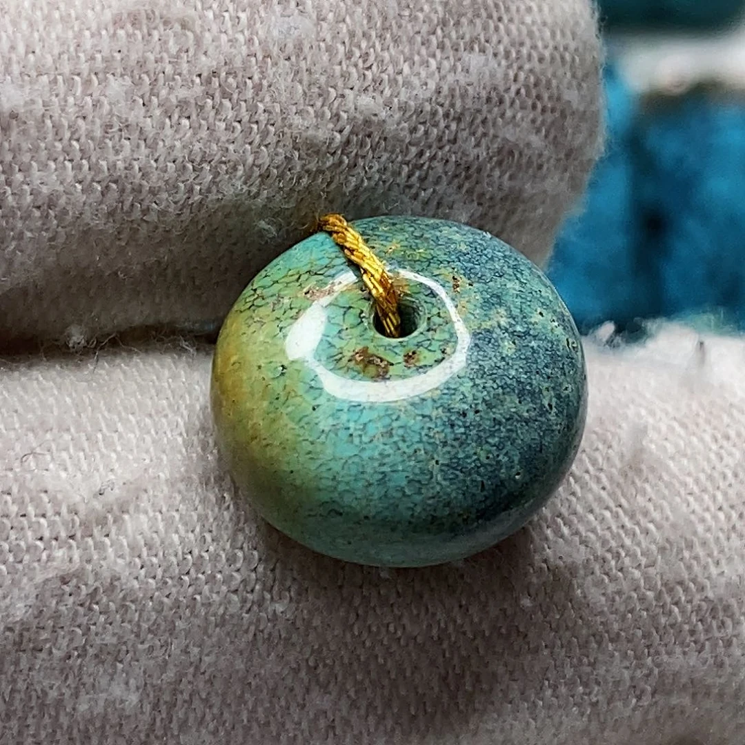 绿松石未镶嵌天然原矿 带武汉地大证书