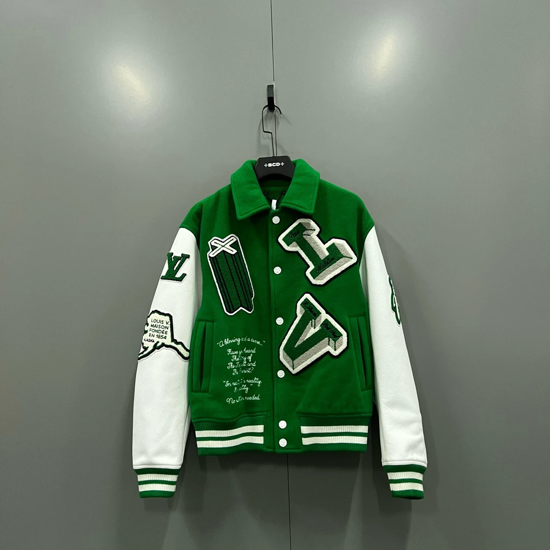 95新 LouisVuitton/路易威登 y5 白绿刺绣logo棒球服48 008376