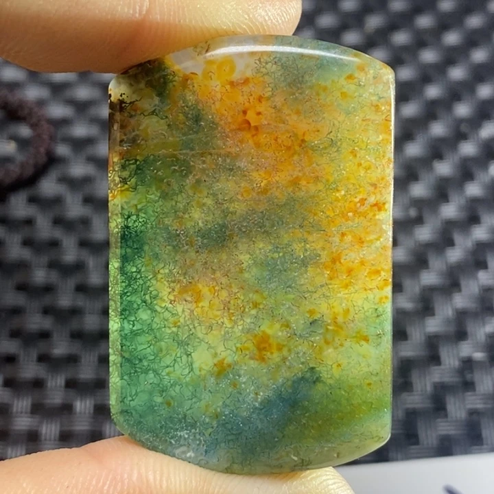 玛瑙/玉髓颈饰未镶嵌丝**缘