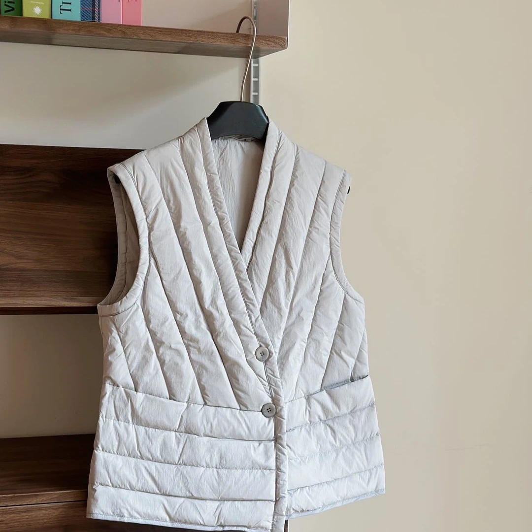 新款秋冬轻薄简约时尚羽绒马甲短款背心坎肩小个子保暖羽绒服内胆