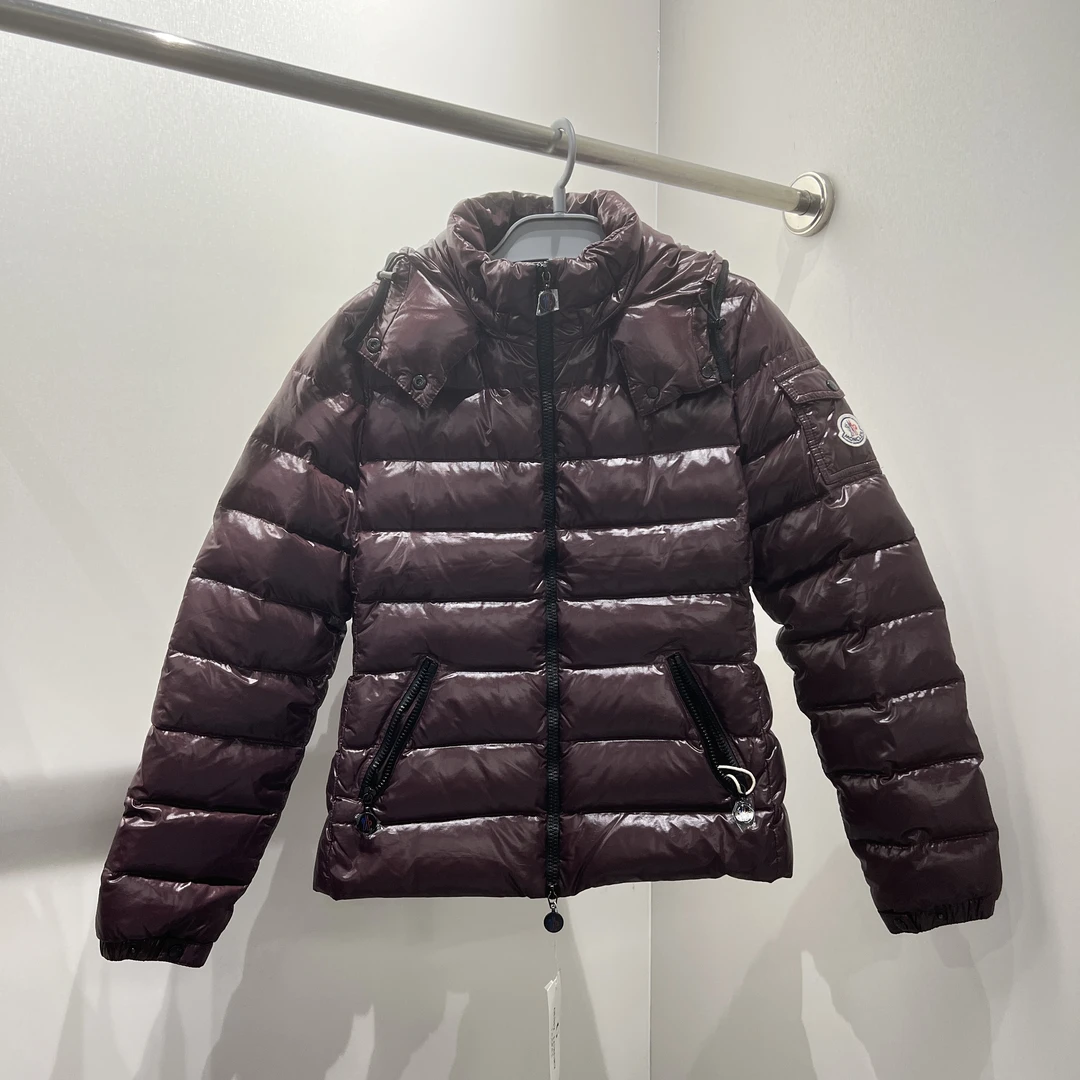 99新 MONCLER yz69 纯色连帽拉链夹克外套 锦纶 0码