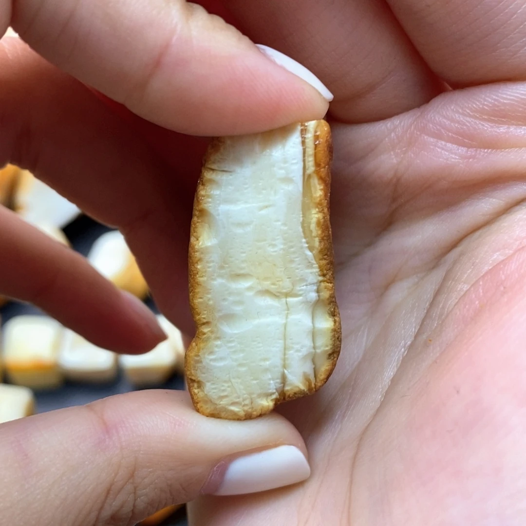 定制琥珀未镶嵌蜜蜡