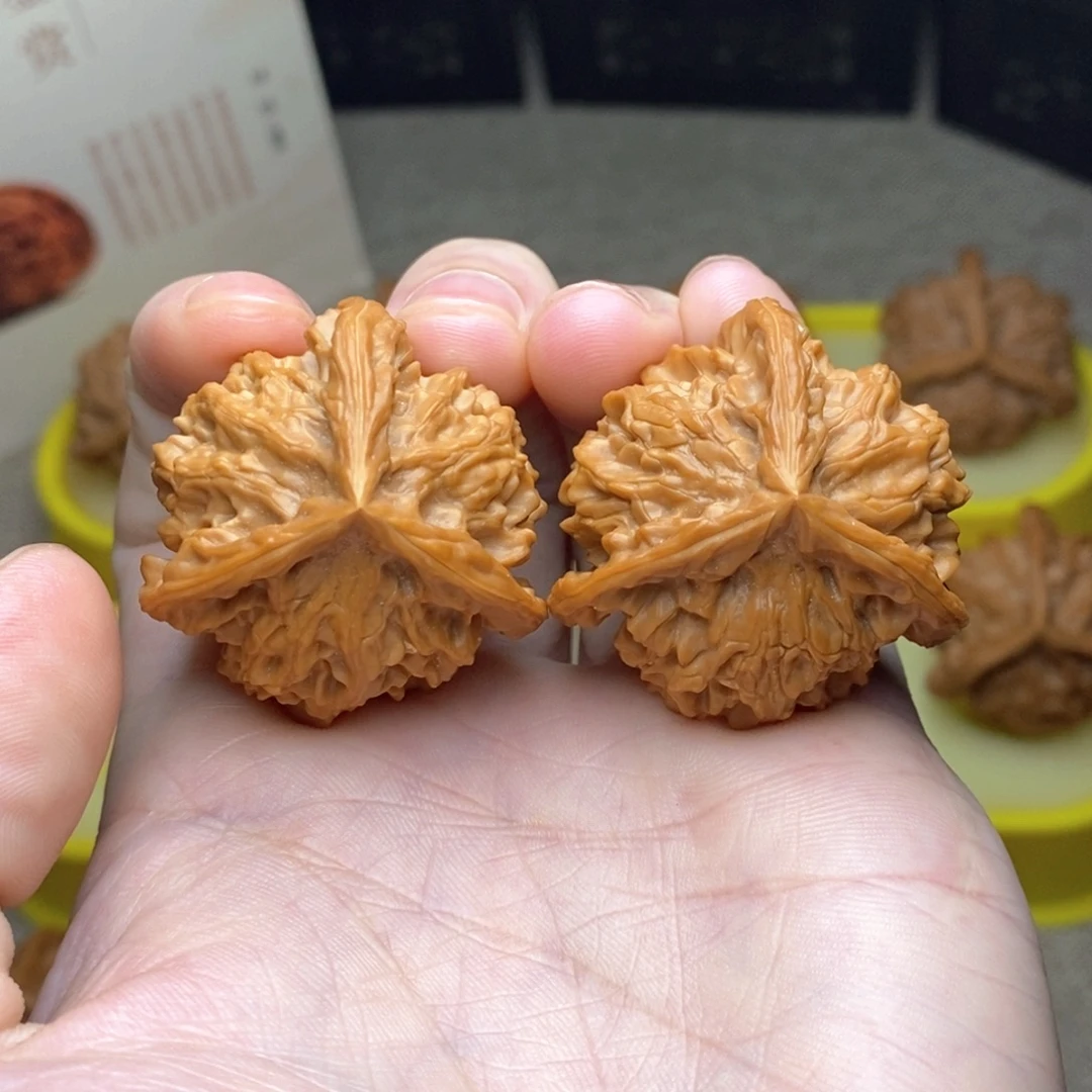 吊坠文玩核桃盘山三棱36微修打底