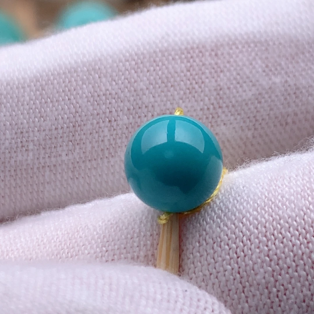 绿松石未镶嵌珠宝奇石8