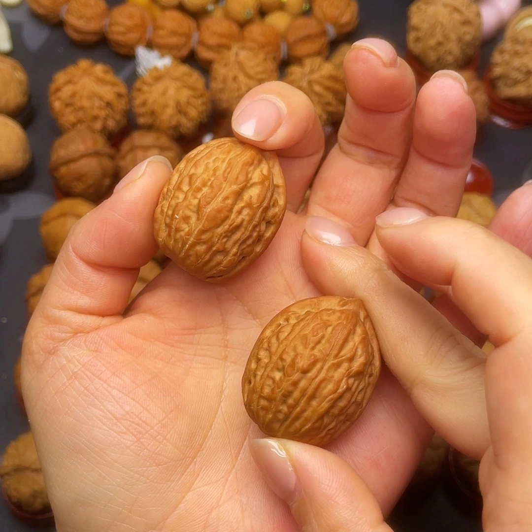 冷***心把件文玩核桃子弹头