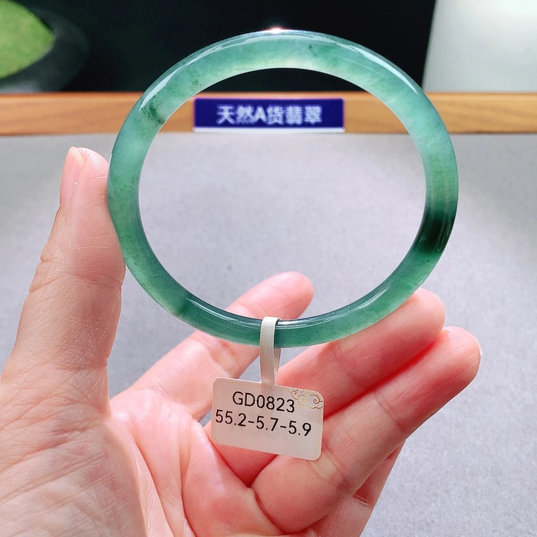 未镶嵌手镯翡翠天然翡翠手镯a货