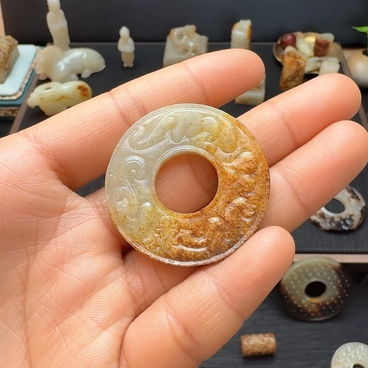 和田玉挂件未镶嵌一**伴